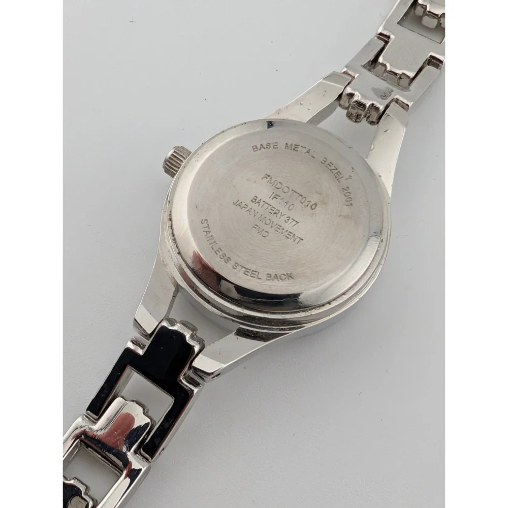 Time & Tru Women's Watch‎ 24mm Case 7